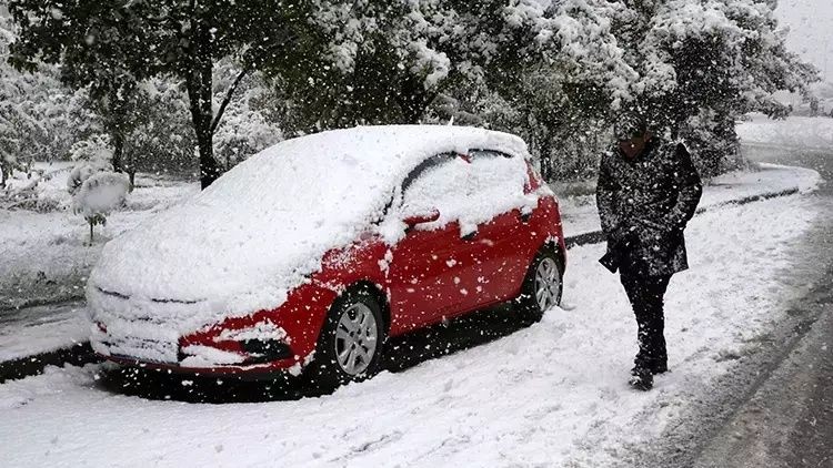 İstanbul dahil 6 il için sarı alarm! Meteoroloji uyardı: Gün boyu karla karışık yağmur etkili olacak! 11 Şubat Salı hava durumu... - Sayfa 2