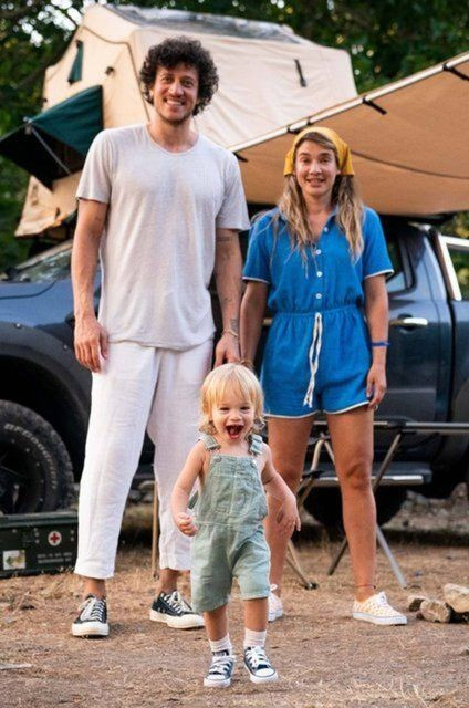 Yusuf Yazıcı ile Melisa Aslı Pamuk, oğluna Mylan ismini verdi! Ünlülerin çocukları için seçtikleri sıra dışı isimler yeniden gündeme geldi - Sayfa 11