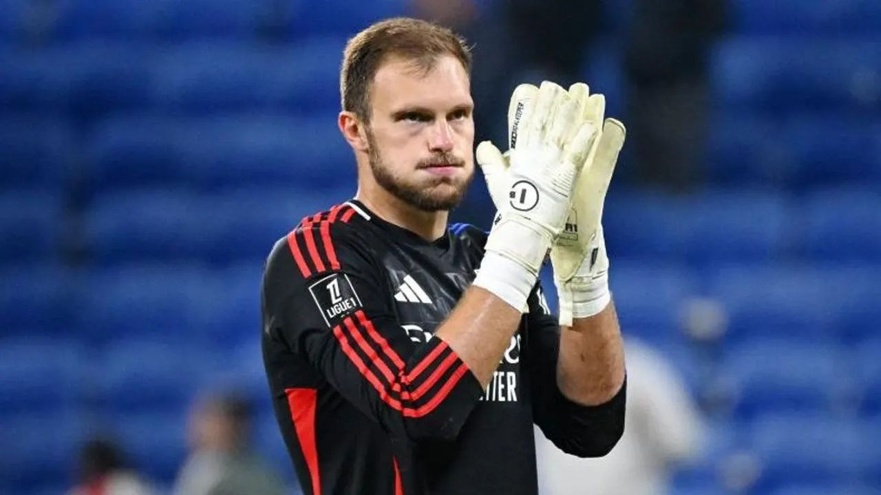 Galatasaray'ın Muslera sonrası yeni kalecisi hazır! 8 milyon euro bonservis - Sayfa 6