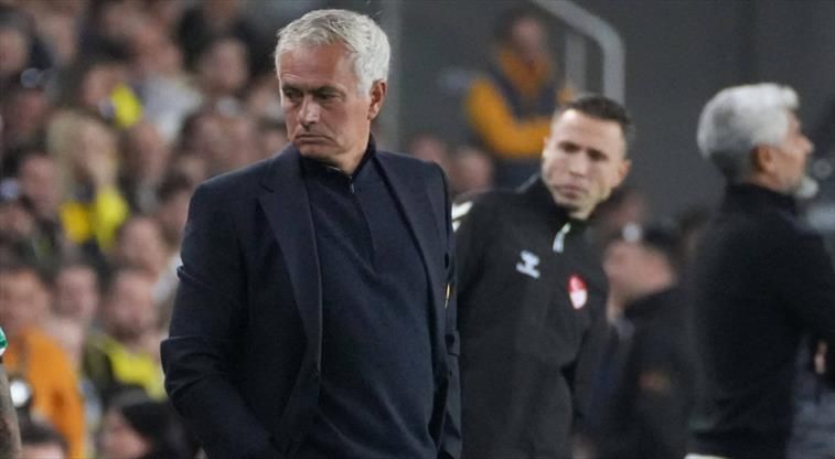 Jose Mourinho'dan Anderlecht Maçına Sürpriz Kadro! İşte İlk 11... - Sayfa 4