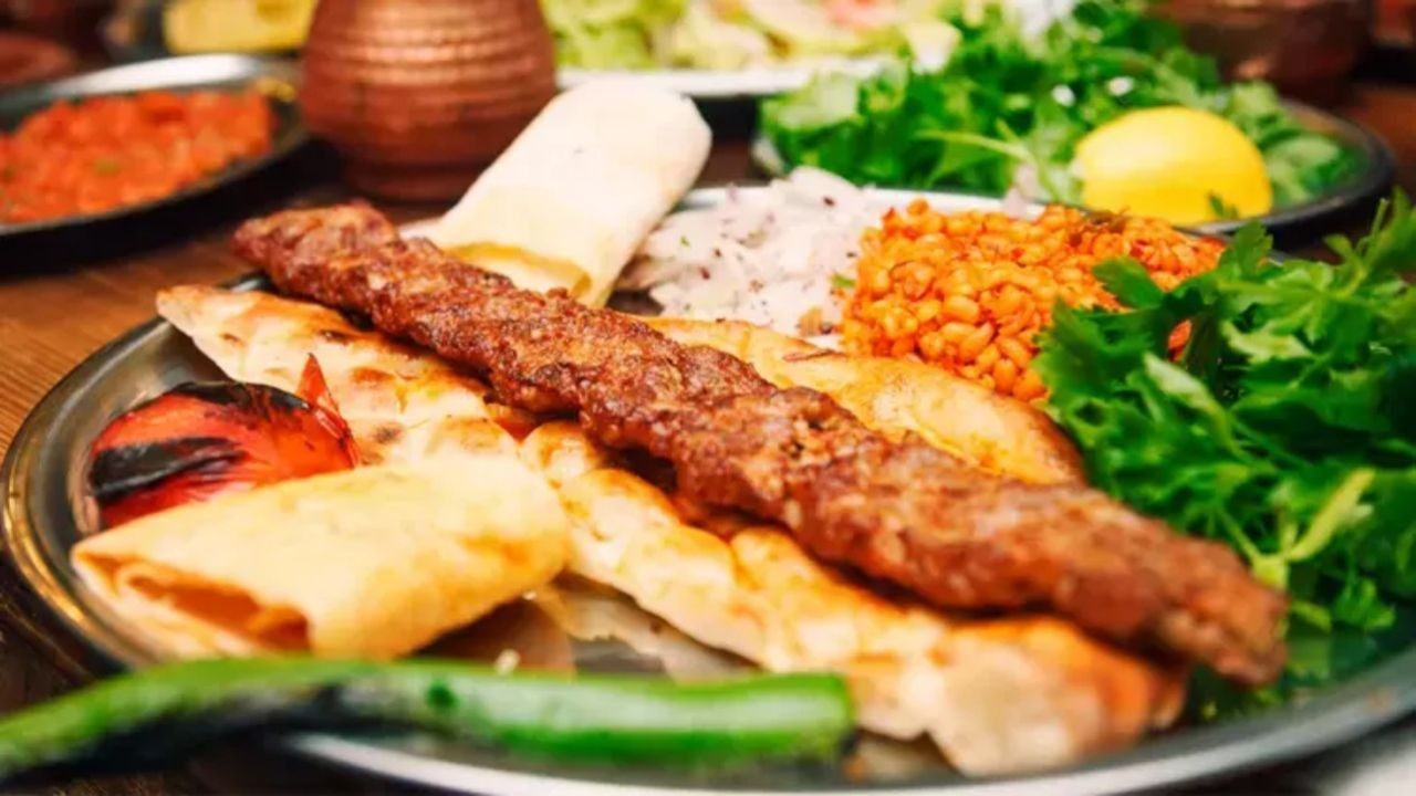 Konya'da skandal! Kebap ve köfteden domuz eti çıktı - Sayfa 1