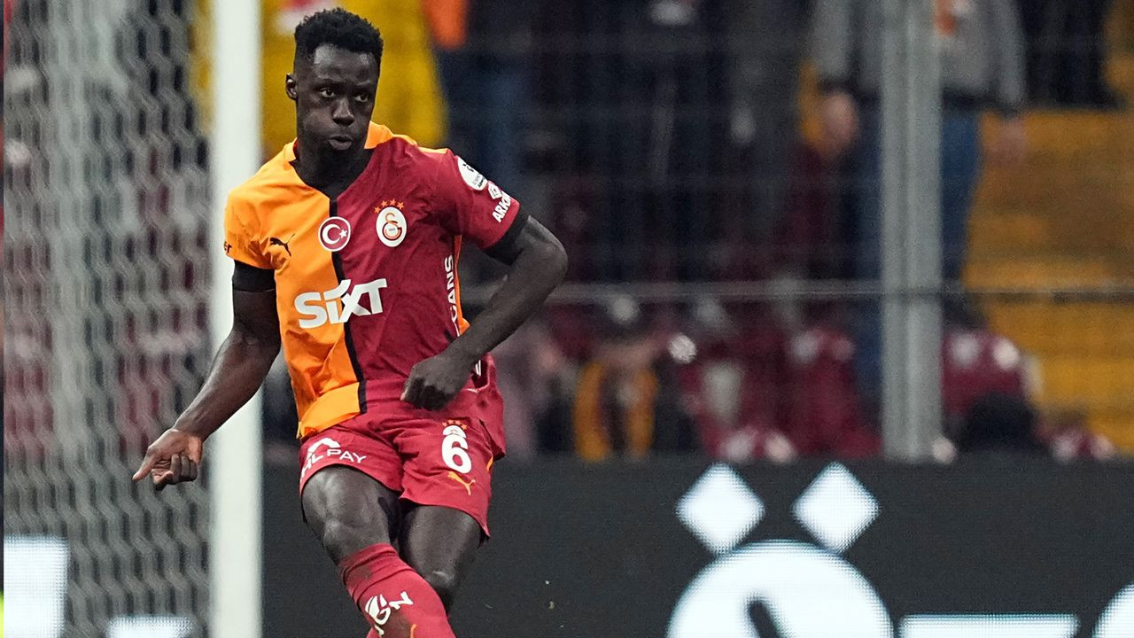 Okan Buruk tarihi maçta Galatasaray'ın ilk 11'ini belirledi! Herkesin merakla beklediği karar çıktı: Dries Mertens fişi çekecek - Sayfa 5