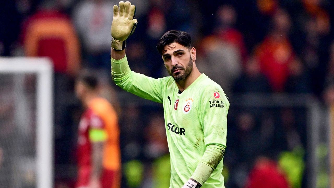 Galatasaray'da Carlos Cuesta ve Elias Jelert'e çok ağır sözler: "Bu adamları çok aradınız mı? Büyük takımda oynayacak kapasiteleri yok" - Sayfa 3