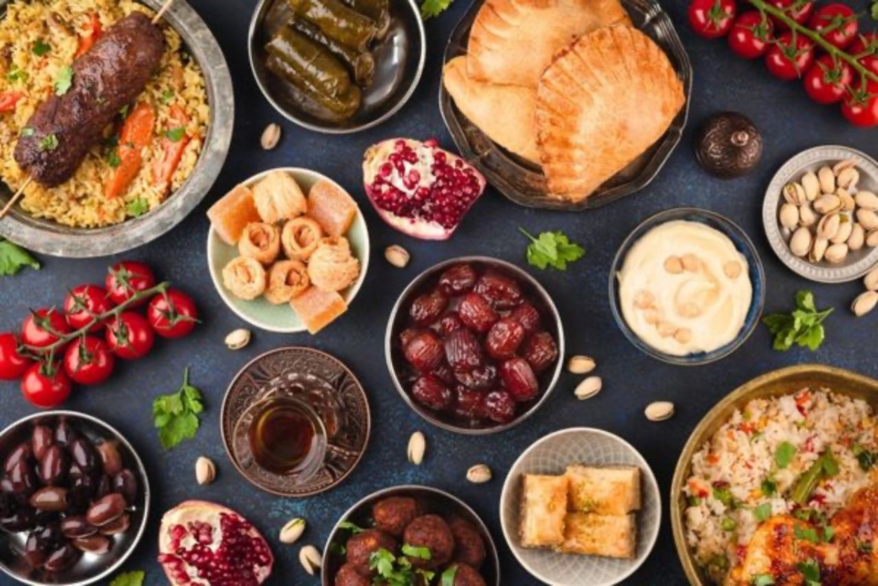 Dışarda iftar yapmak lüks oldu! Bu Ramazan iftar menüleri cep yakacak - Sayfa 3