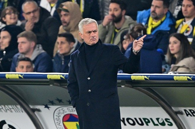 Avrupa, Fenerbahçe'yi konuşuyor: Jose Mourinho destansı bir intikam turuna hazırlanıyor! - Sayfa 5