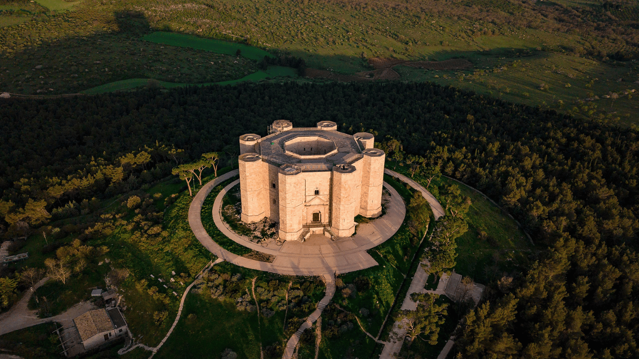 Orta Çağ’dan günümüze: Dünyanın en ihtişamlı şatoları - Sayfa 12