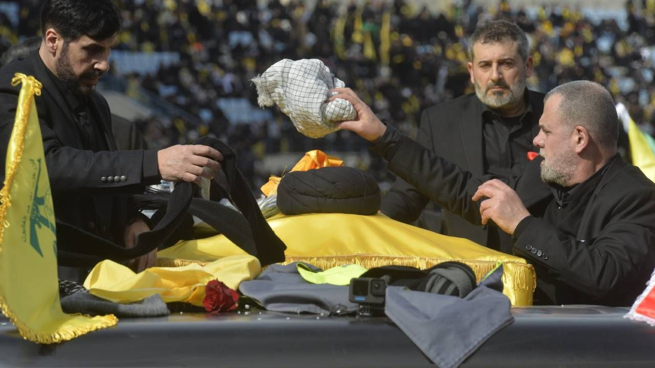 Nasrallah ve Safiyuddin'e veda; Lübnan'daki cenazeye yüz binler katıldı - Sayfa 6