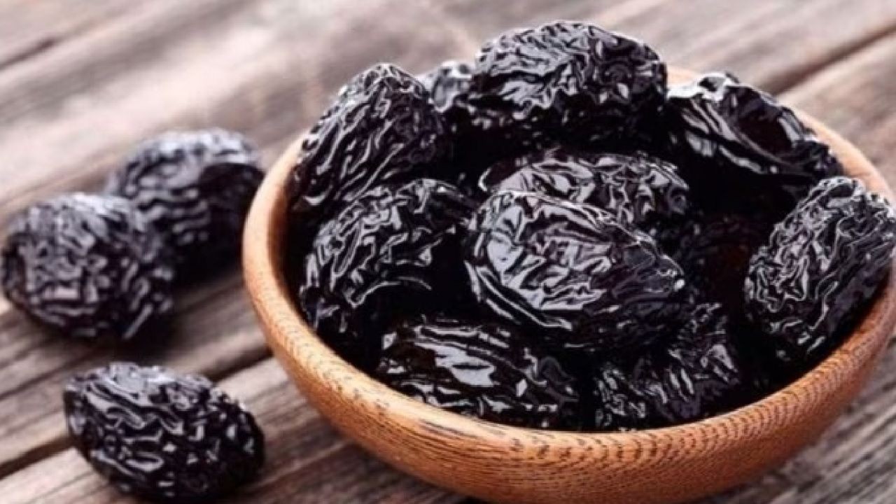 Günde 3 tane tüketmek yetiyor: Kabızlığa kuru erik ve zeytinyağı kürü - Sayfa 1