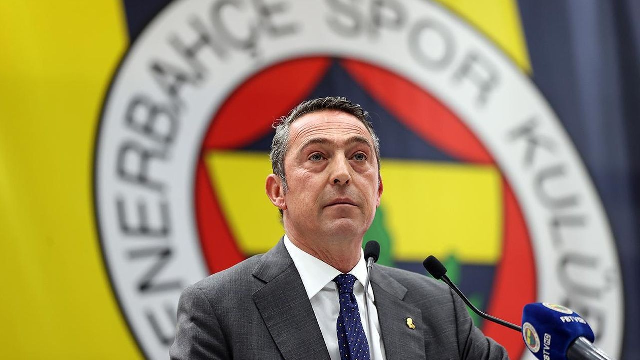 Fenerbahçe'ye 3 milyar TL'lik dev sponsor! Rekor kıran anlaşma: Yeni stat ismi belli oldu - Sayfa 1