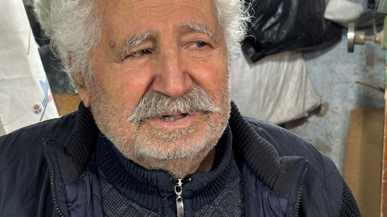 Yıllar sonra ortaya çıktı! Ferdi Tayfur şarkılarını bu dükkanda bestelemiş - Sayfa 12