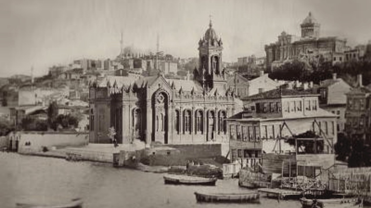Köhne evler, eski sokaklar: İstanbul’un Rum mahalleleri - Sayfa 2