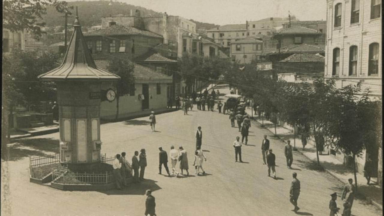Köhne evler, eski sokaklar: İstanbul’un Rum mahalleleri - Sayfa 3