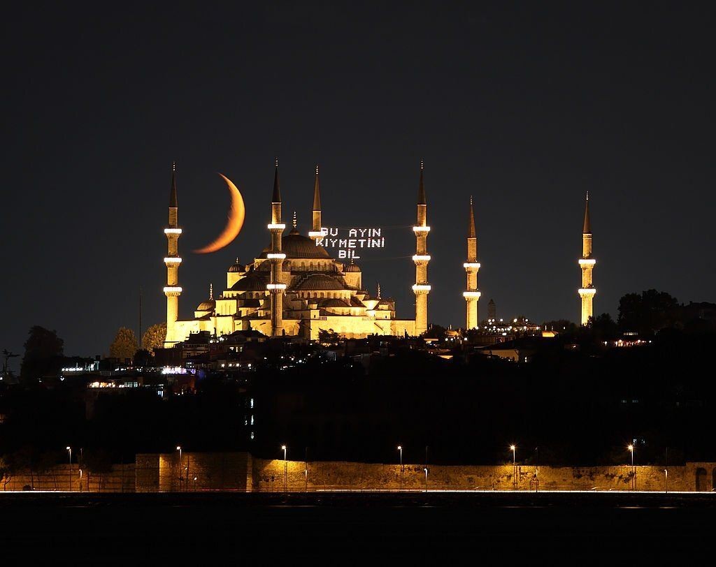 Ramazan'da manevi yolculuk! Dünyanın en büyüleyici ibadet ve iftar noktaları! - Sayfa 3