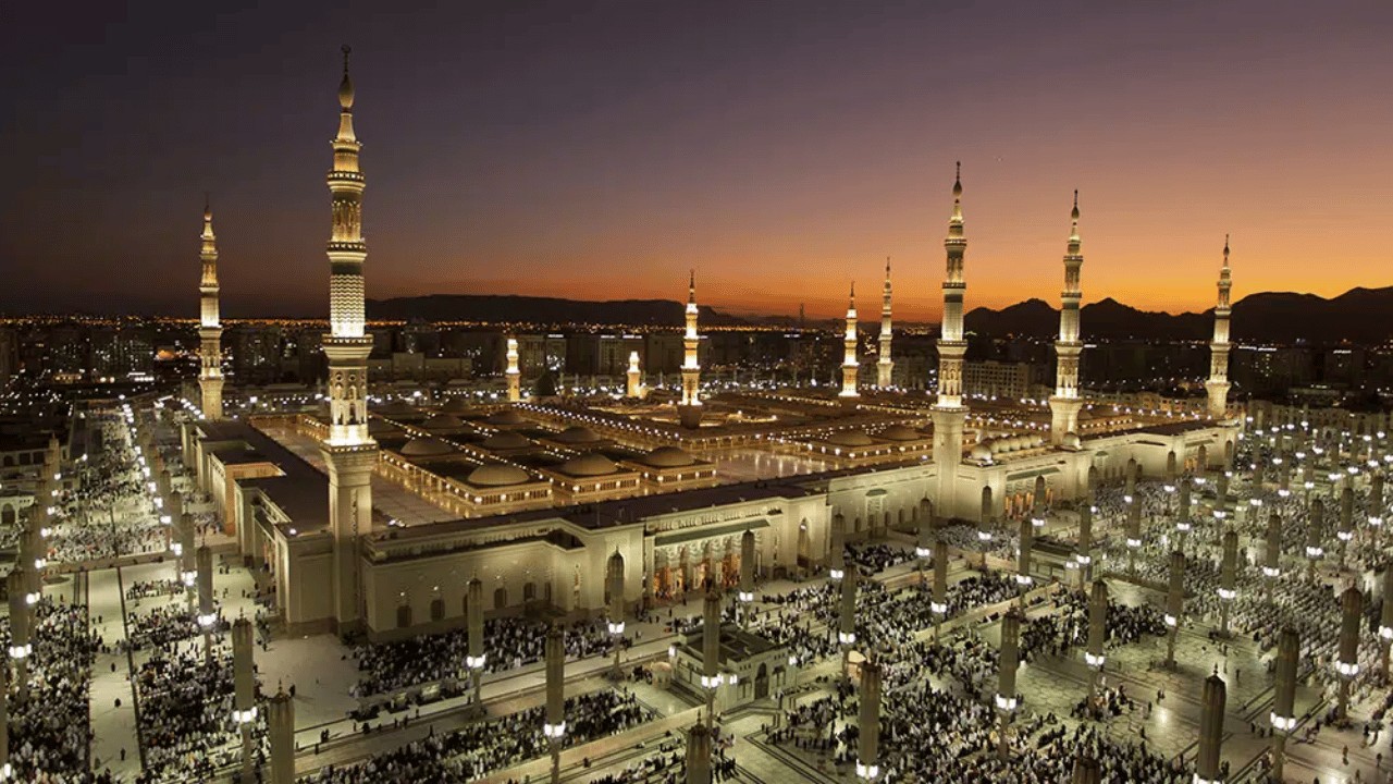 Ramazan'da manevi yolculuk! Dünyanın en büyüleyici ibadet ve iftar noktaları! - Sayfa 4