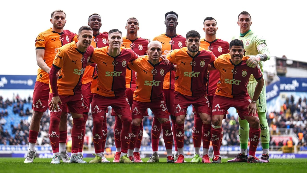 "Okan Buruk tükenmişlik sendromu yaşıyor" dedi ve Galatasaray için şampiyonluğu getirecek formülü açıkladı: Ali Dürüst ve Abdurrahim Albayrak göreve! - Sayfa 1
