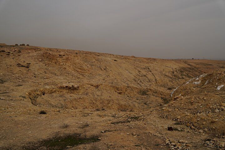 Musul'un korkunç sırrı DEAŞ'ın ölüm kuyusu bulundu! Bu obruktan binlerce ceset çıkacak! - Sayfa 16
