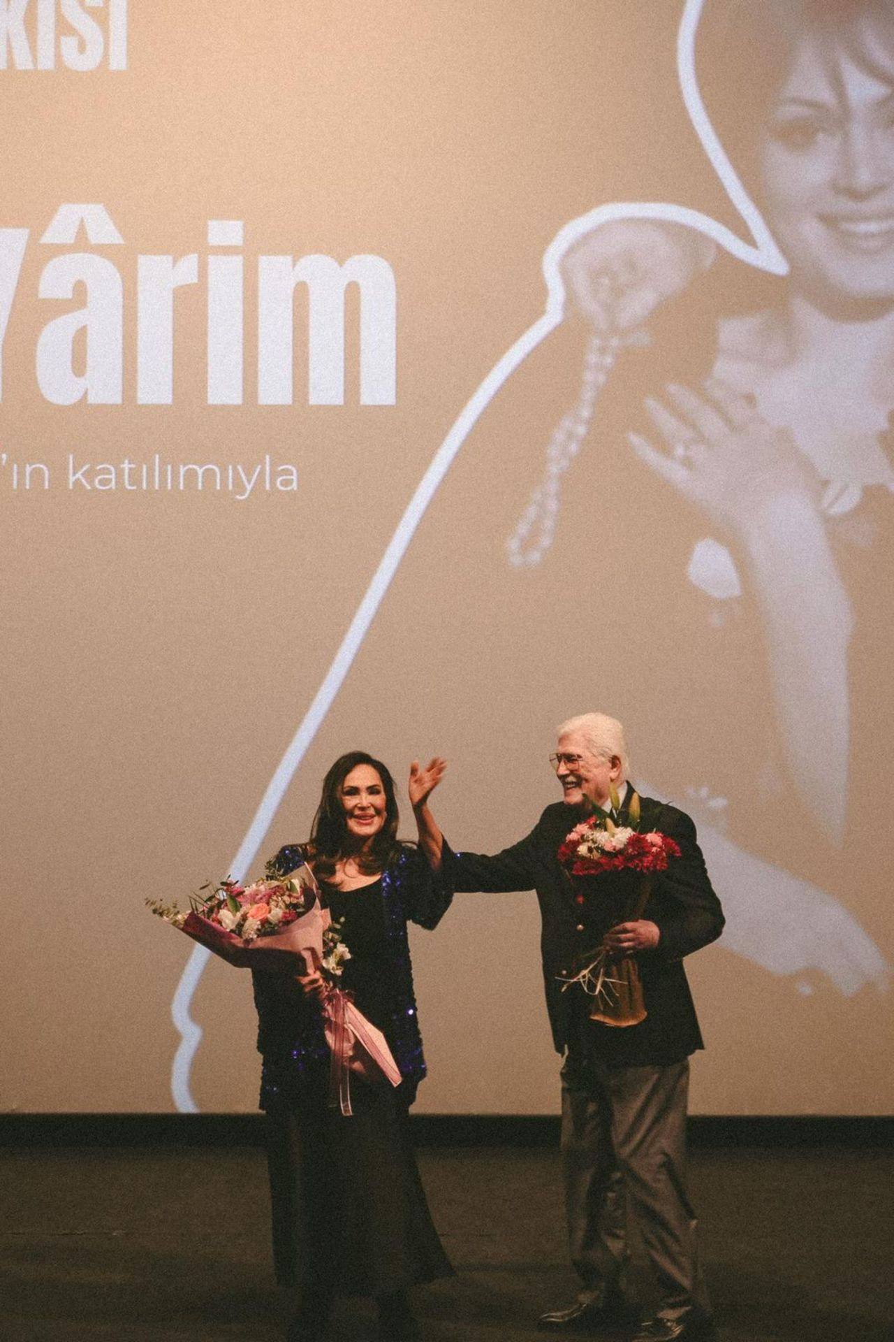 'Vesikalı Yarim'in yıldızları Türkan Şoray ile İzzet Günay, 57 yıl sonra bir araya geldi! - Sayfa 3