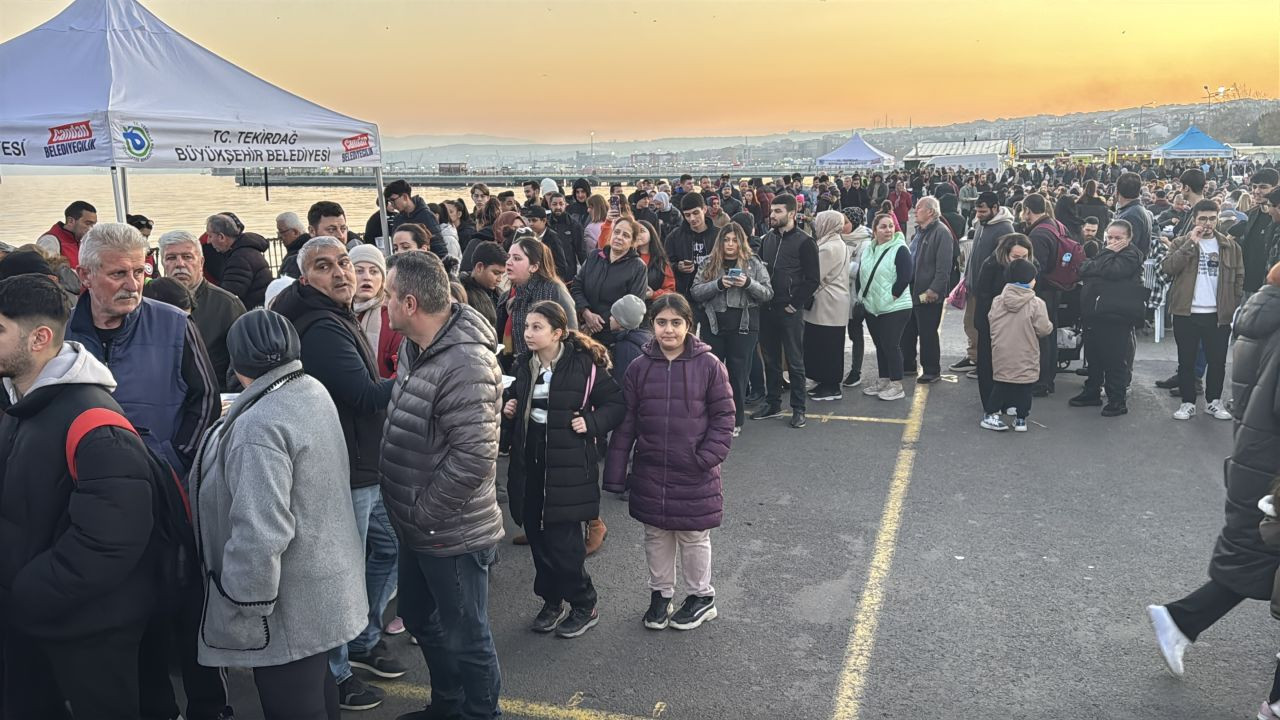 Tekirdağ Büyükşehir Belediyesi'nin  iftarında 'self servis' krizi yaşandı - Sayfa 5