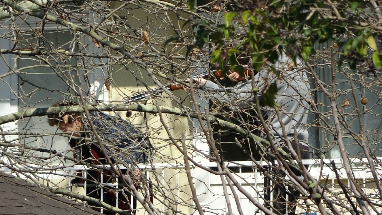 Çanakkale'de hareketli saatler; annesini rehin aldı, polisle çatıştı, etkisiz hale getirildi - Sayfa 5