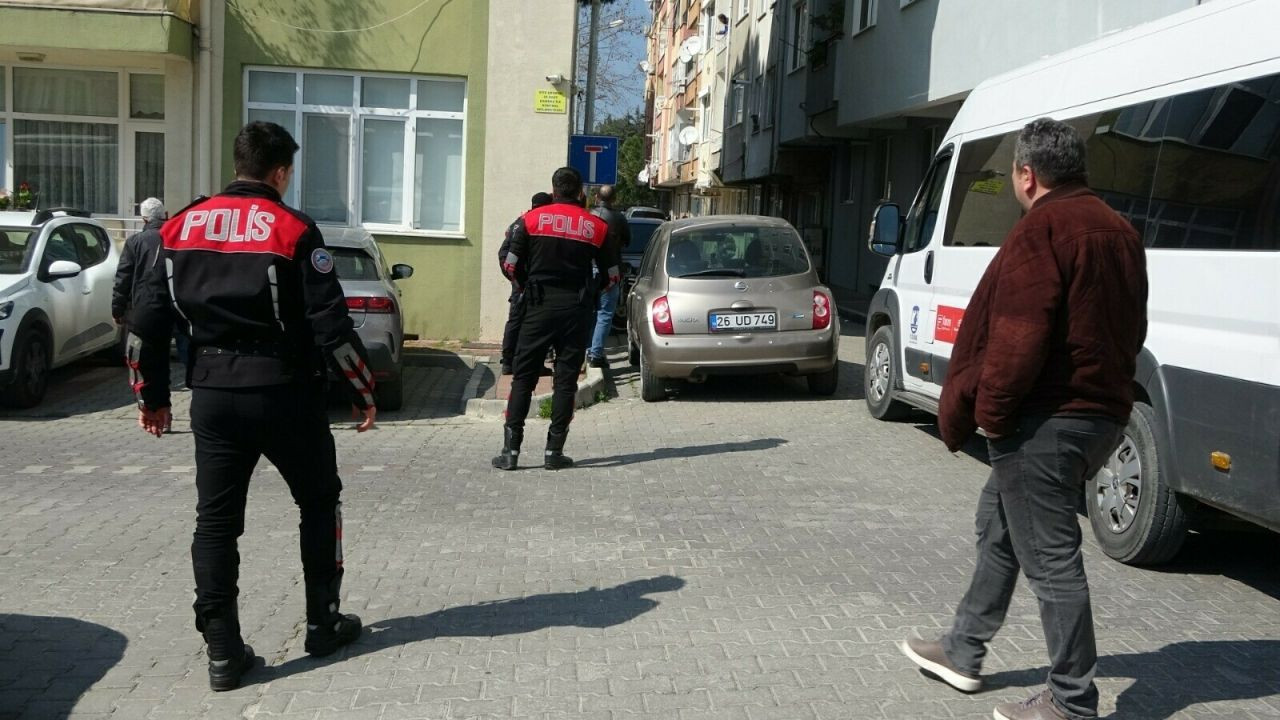Çanakkale'de hareketli saatler; annesini rehin aldı, polisle çatıştı, etkisiz hale getirildi - Sayfa 8