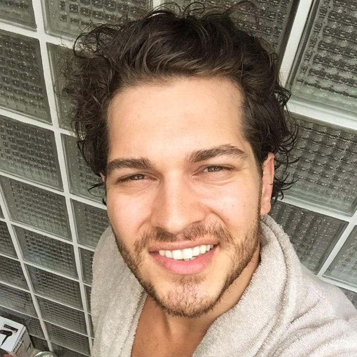 Çağatay Ulusoy, sevgilisiyle birlikte görüntü vermek istemiyor mu? Aslıhan Malbora'dan açıklama - Sayfa 4