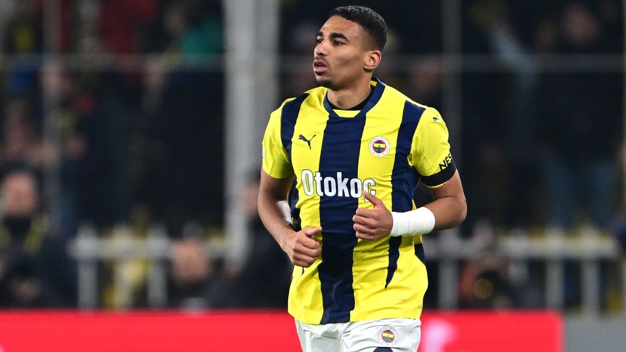 Fenerbahçe'nin Rangers maçı ilk 11'i belli oldu! Jose Mourinho'dan Anderson Talisca sürprizi: Yıldız isme kesik atacak - Sayfa 4