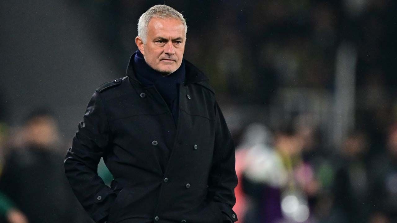 Jose Mourinho'dan Galatasaray hakkında İngiliz basınına şok açıklamalar: "Hakemin onlara aşırı sempatisi sebebiyle bir takım sahadan çekildi!" - Sayfa 2