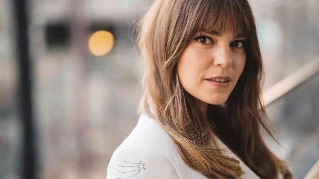 Mine Tugay bakın aslen nereliymiş... Memleketi merak ediliyordu - Sayfa 9