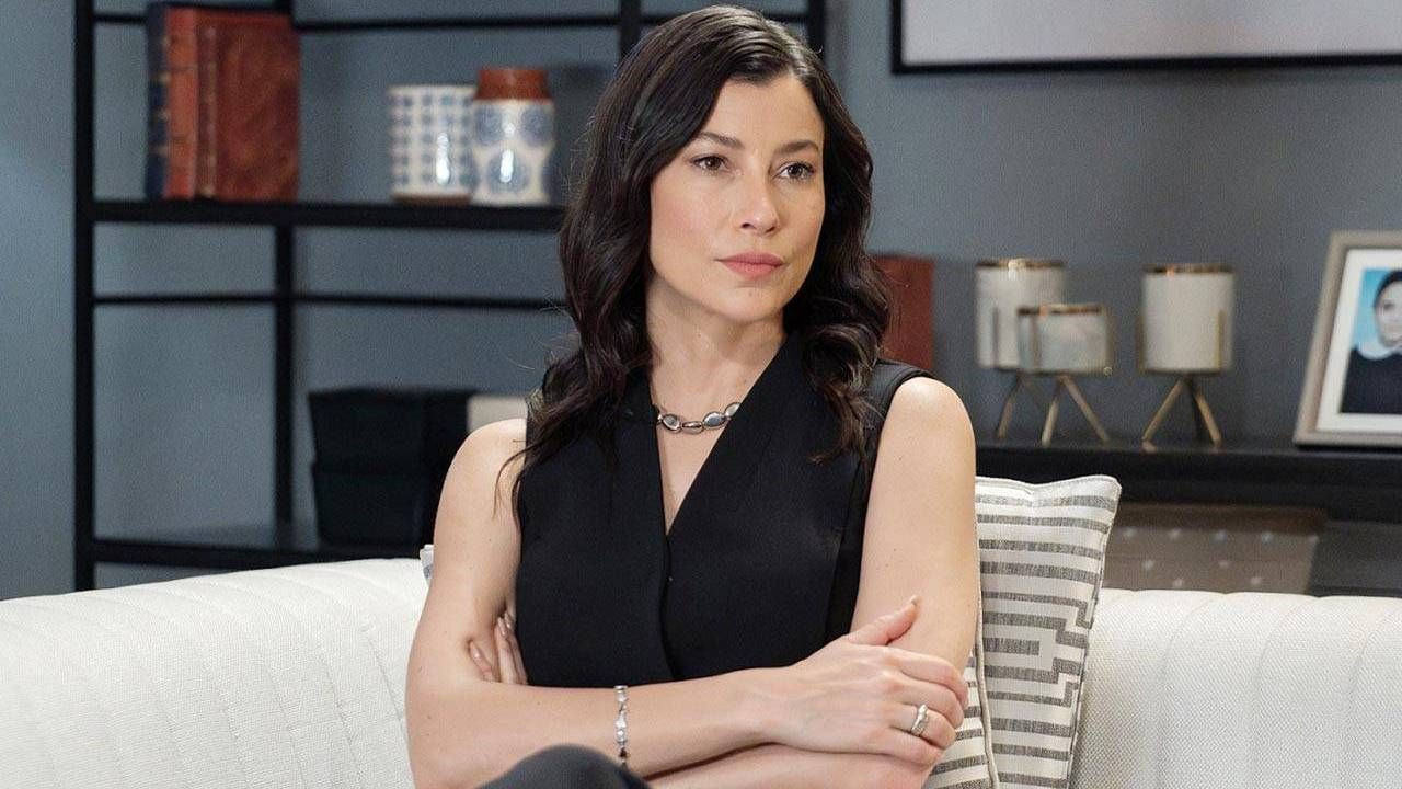 Mine Tugay bakın aslen nereliymiş... Memleketi merak ediliyordu - Sayfa 15