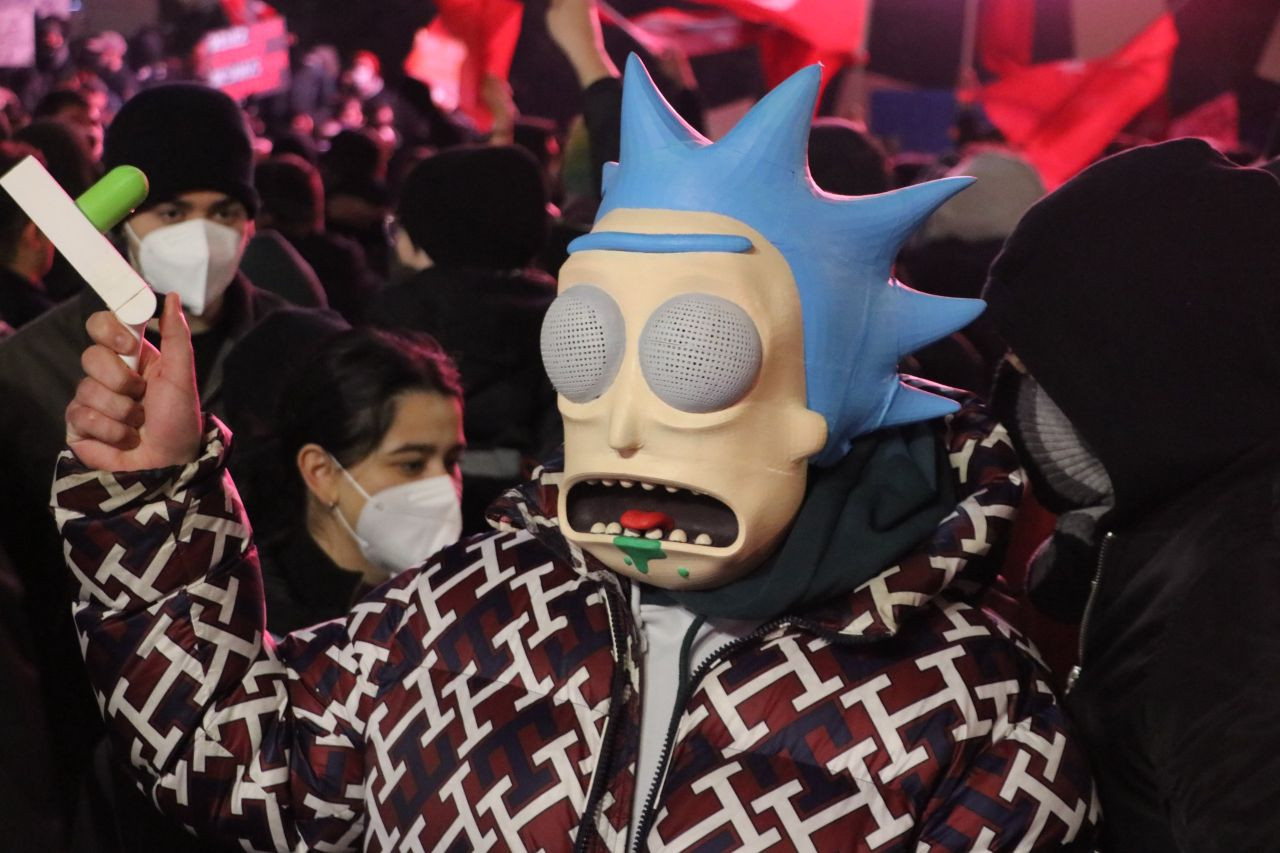 Bakan Yerlikaya günün bilançosunu açıkladı: Ekrem İmamoğlu eylemlerinde 323 gözaltı - Sayfa 11