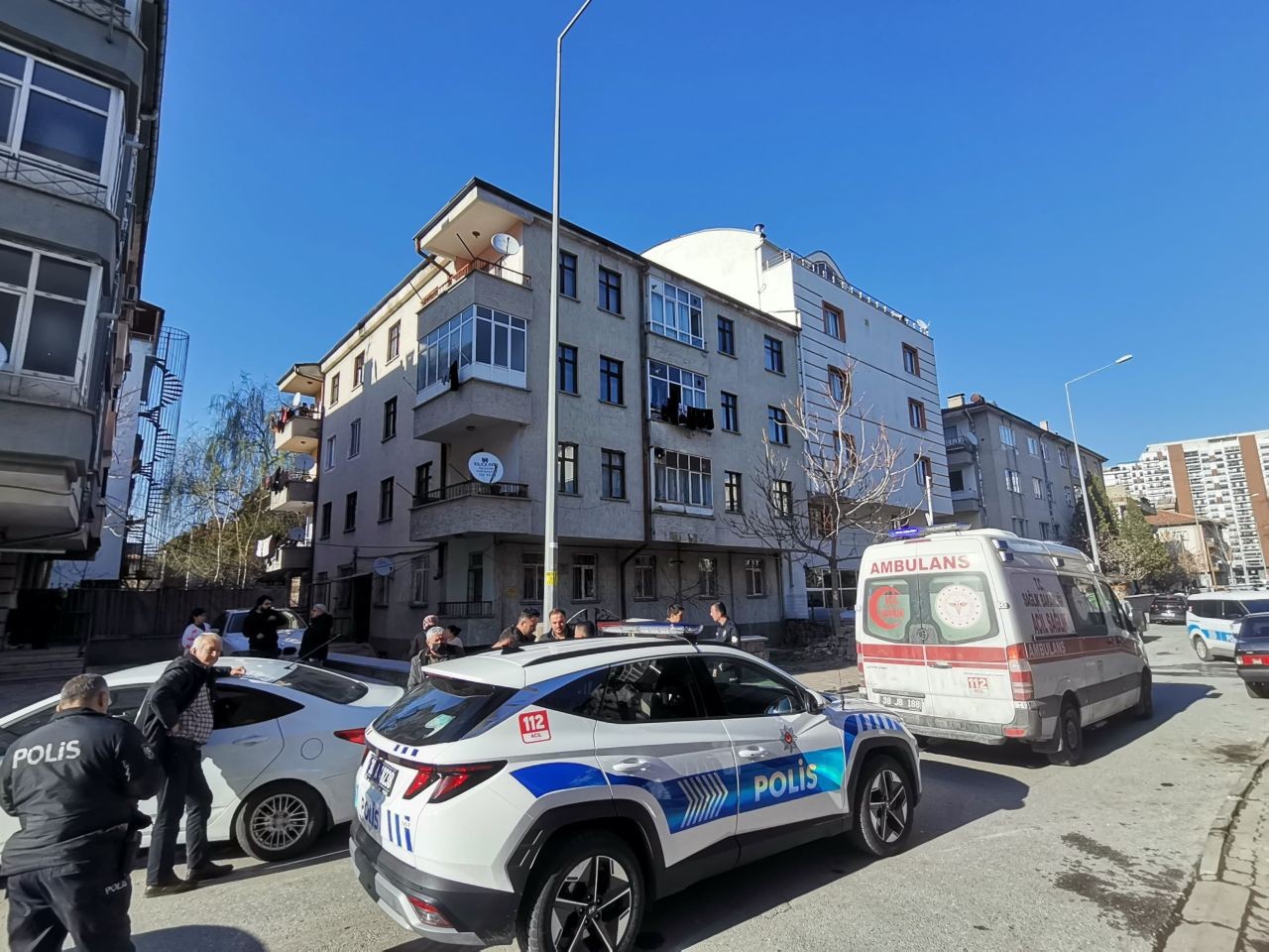 Kayseri'de korkunç cinayet: 17 yaşındaki kız tartıştığı öz annesini defalarca bıçaklayarak katletti! - Sayfa 1