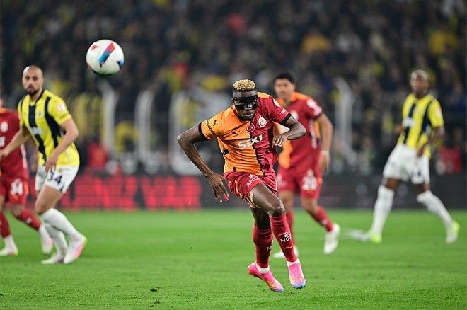 Victor Osimhen'in takım arkadaşlarına verdiği söz ortaya çıktı! Taraftarları havalara uçuracak açıklama - Sayfa 4