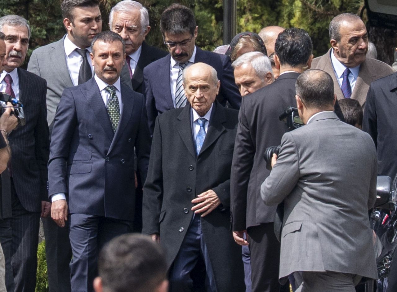 Devlet Bahçeli Studio Ghibli akımına katıldı! "Doğru zamanda doğru fotoğraf" - Sayfa 2