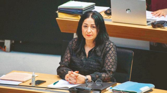 Berlin'de eski Türk Bakan Dilek Kalaycı'ya hapis cezası: Maaşına el koyacaklar! Düğün masrafı rüşvet sayıldı... - Sayfa 4