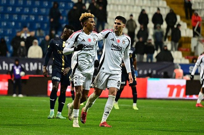 Sergen Yalçın'ın Solskjaer analizi gündeme bomba gibi düştü: Kendime yer yapmıyorum - Sayfa 3