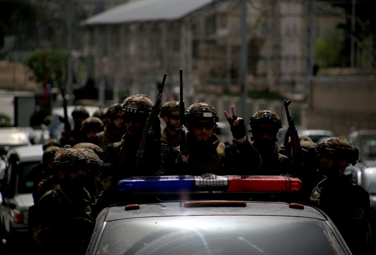 Halep’te PKK/YPG’nin kaçışı sürüyor!Terör konvoyları kentten çekiliyor - Sayfa 6