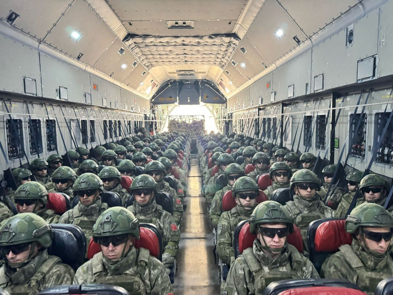 Kosova görevini başarıyla tamamlayan Türk komandoları yurda döndü - Sayfa 2