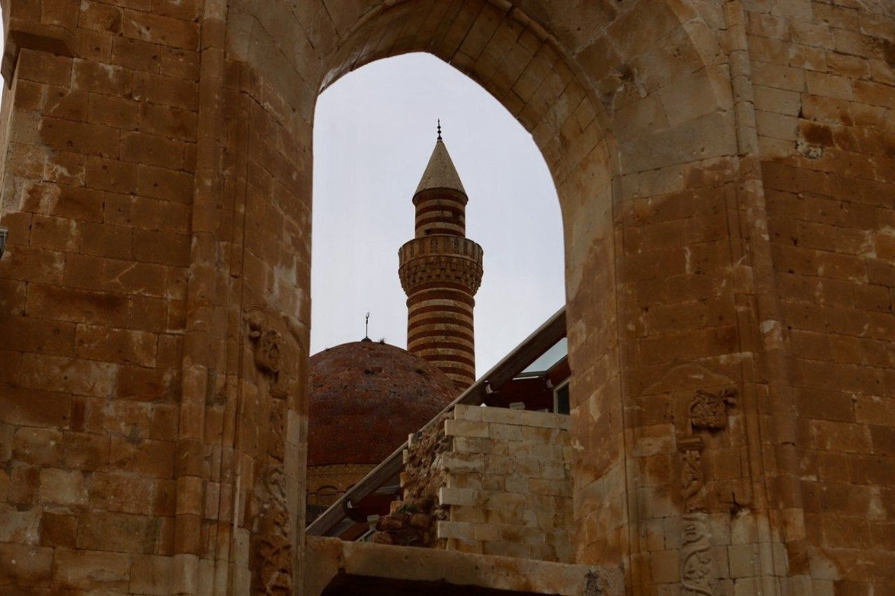 İshak Paşa Sarayı bayramda doldu taştı: 17 binden fazla ziyaretçi - Sayfa 5