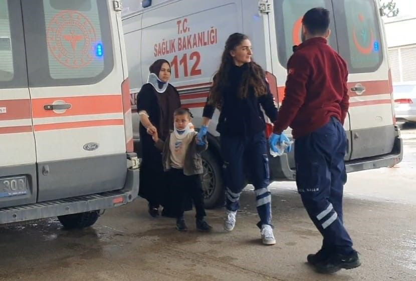 İnegöl’de feci kaza: 5 yaralı! Güvenlik kamerası her şeyi kaydetti - Sayfa 2