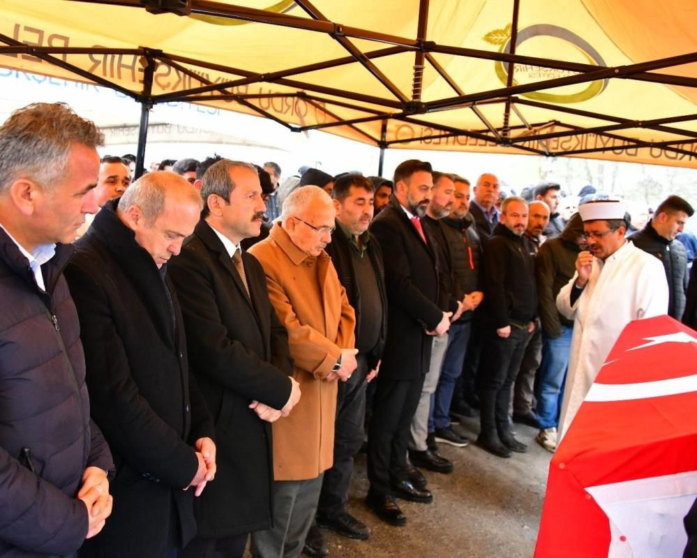 Ordu'da çöp ayrıştırma tesisinde makineye sıkışıp ölmüştü... Soner Altun son yolculuğuna uğurlandı - Sayfa 2