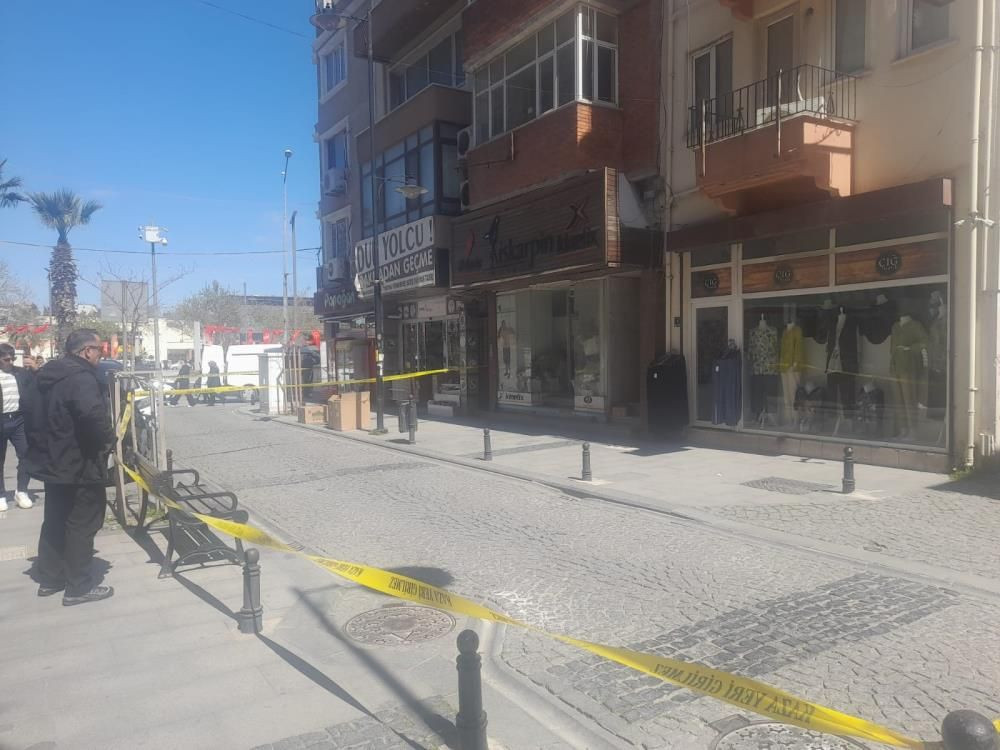 Çanakkale’de şüpheli kutu paniği: Patlatıldı, içinden kâğıtlar saçıldı! - Sayfa 5