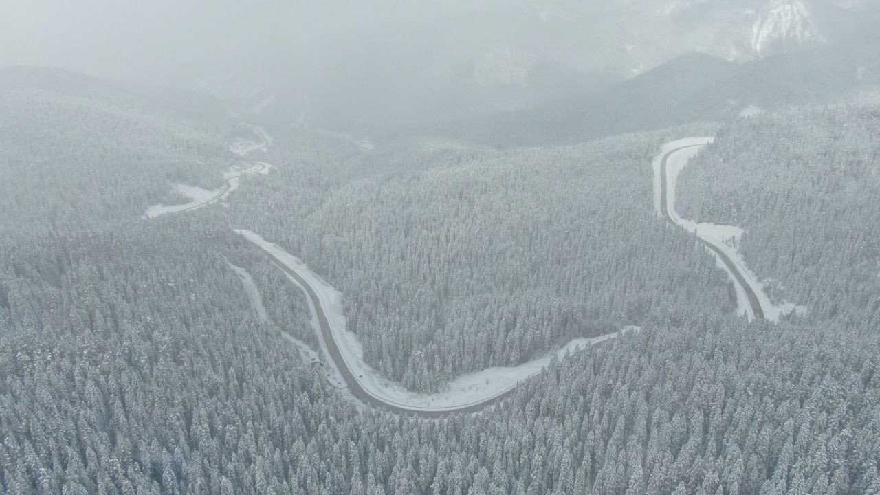 Kastamonu’da nisan sürprizi! Ilgaz Dağı’nda kar 30 santimetreye ulaştı, 22 köy yolu kapandı - Sayfa 4
