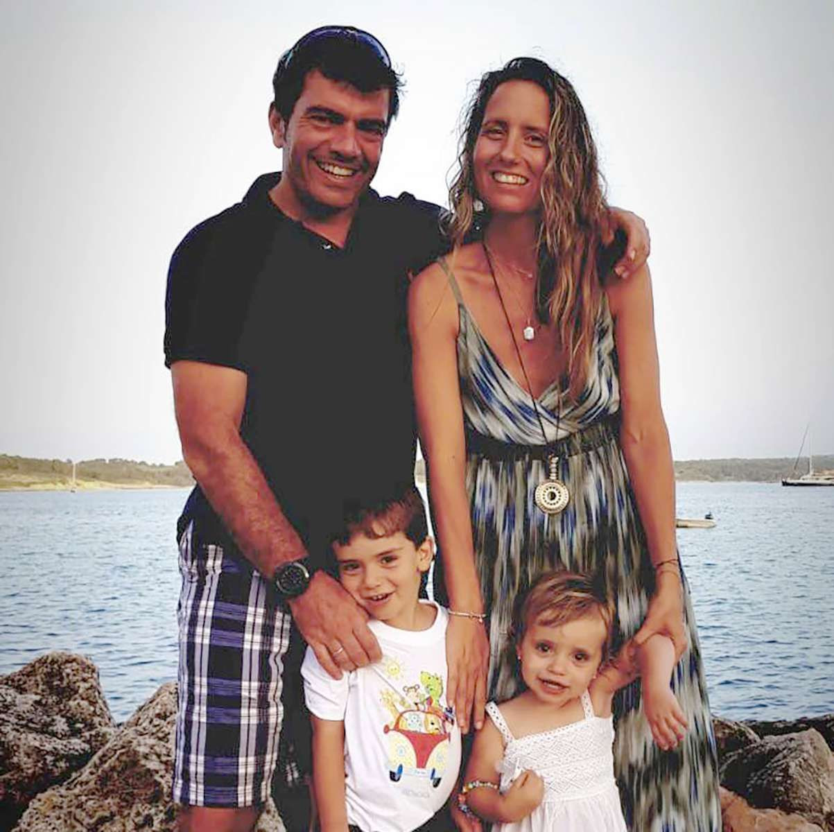 New York'taki helikopter kazasında ölenlerin Siemens İspanya CEO'su Agustin Escobar, eşi ve 3 çocuğu olduğu ortaya çıktı - Sayfa 1