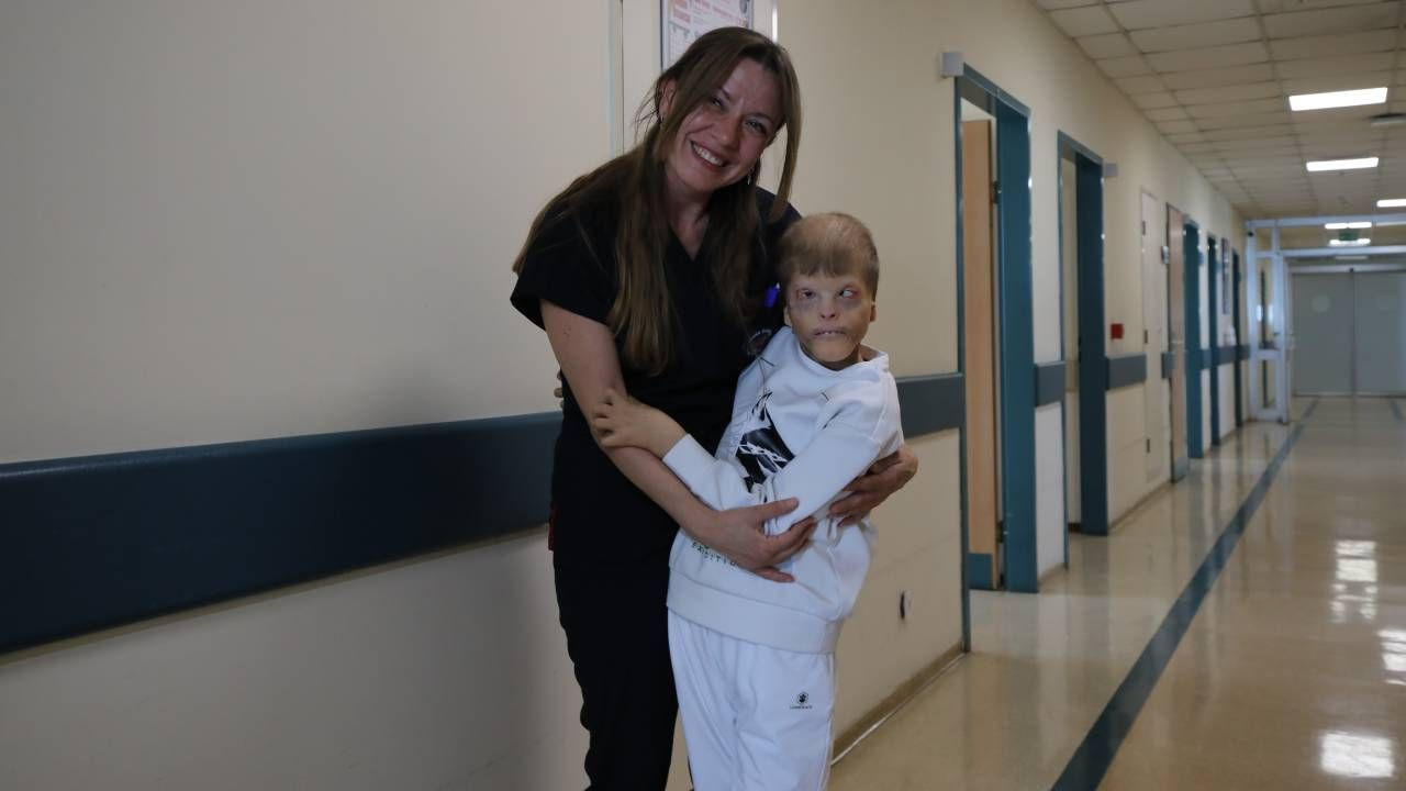 Savaş mağduru Ukraynalı çocuk milyonda 1 görülen hastalıkla doğdu, Türkiye'de şifa buldu - Sayfa 3