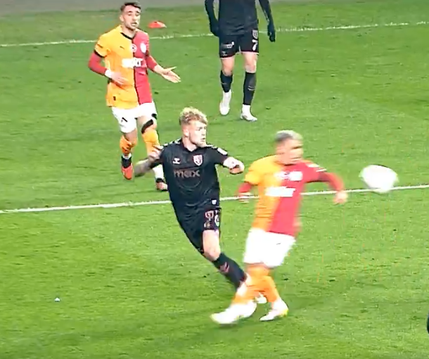 Aynı hakem, iki farklı karar! Galatasaray'ın verilmeyen penaltısının gizli kahramanı VAR hakemi Tomasz Kwiatkowski - Sayfa 2