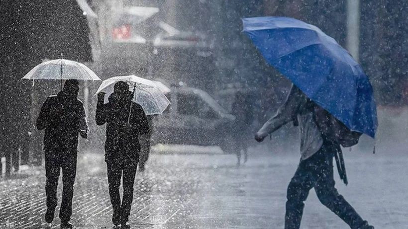 Bardaktan boşanırcasına yağıyor! İstanbul dahil çok sayıda ilde sağanak ve fırtına uyarısı! 12 Nisan Cumartesi hava durumu tahminleri... - Sayfa 3