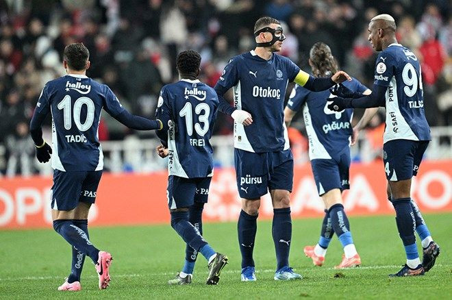 İlker Yağcıoğlu'ndan gündem olan sözler: Fenerbahçe Galatasaray'a bir dakika dedi, daha bu iş bitmedi! - Sayfa 1