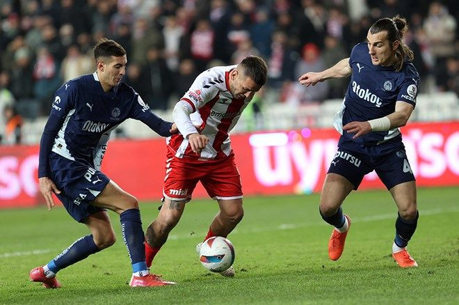 İlker Yağcıoğlu'ndan gündem olan sözler: Fenerbahçe Galatasaray'a bir dakika dedi, daha bu iş bitmedi! - Sayfa 5