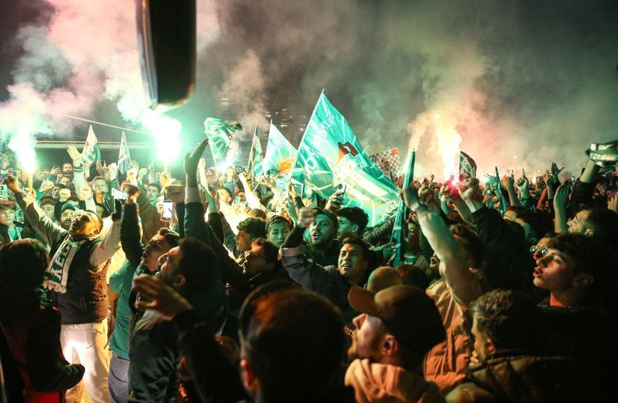 Bursa şehri şampiyonluk için ayakta: Kutlamalar sabaha kadar! - Sayfa 5