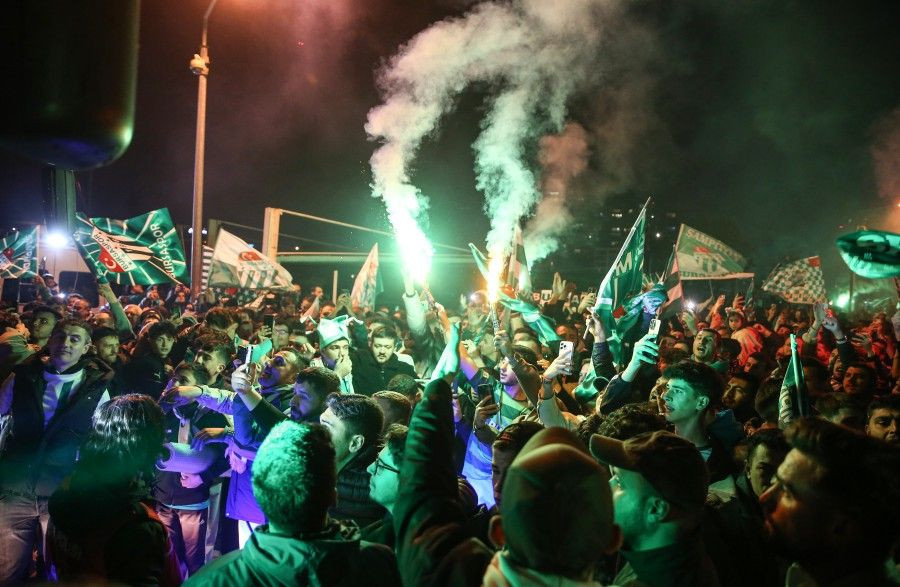 Bursa şehri şampiyonluk için ayakta: Kutlamalar sabaha kadar! - Sayfa 7